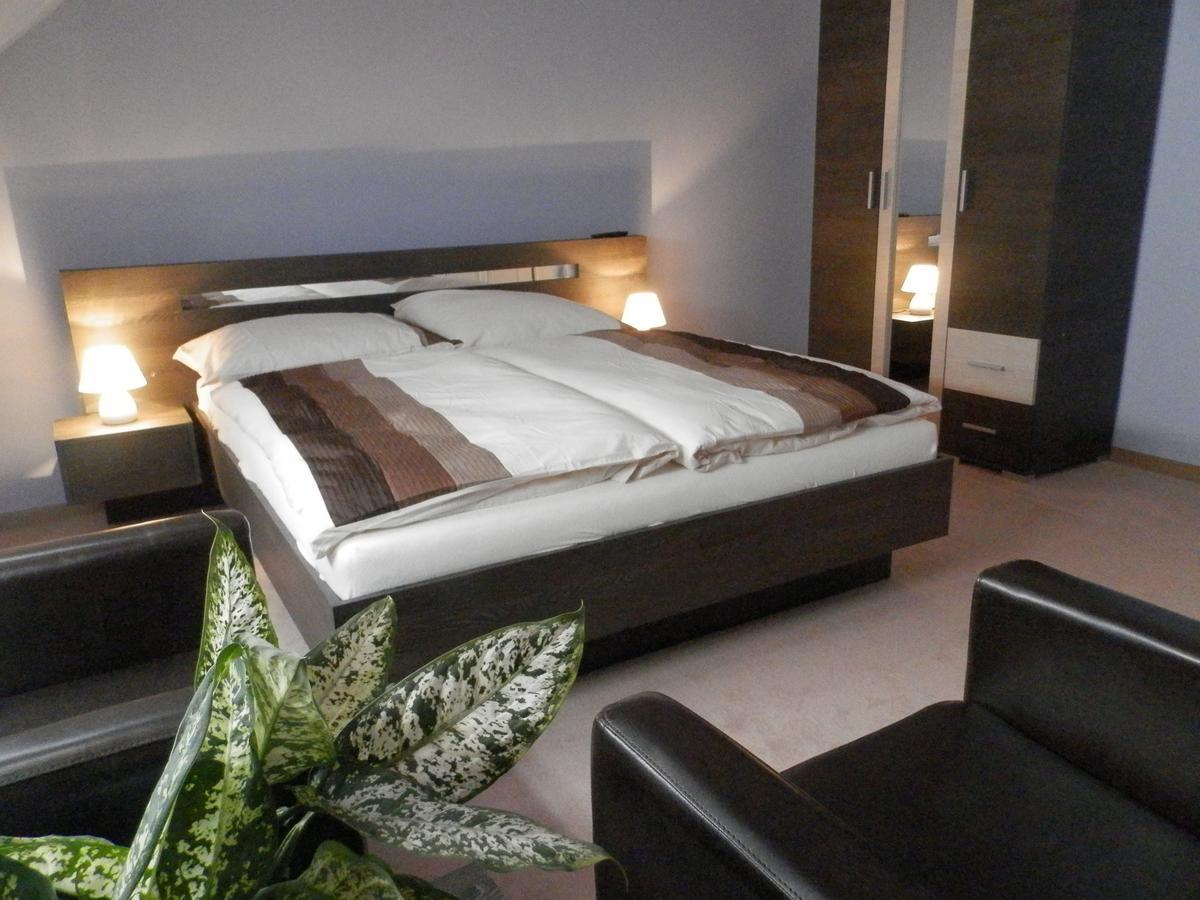 Nagyret Panzio Eger Bed & Breakfast Екстериор снимка