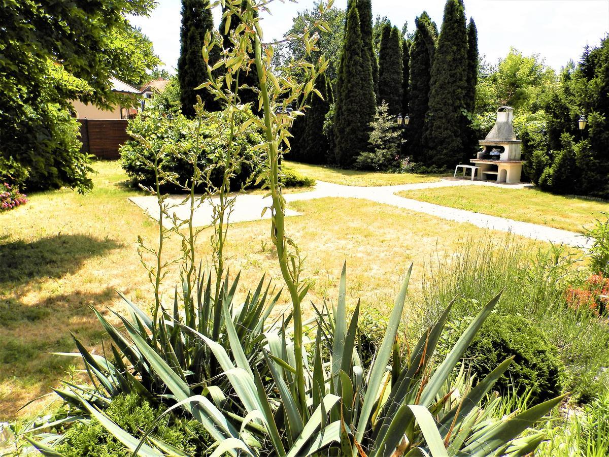 Nagyret Panzio Eger Bed & Breakfast Екстериор снимка